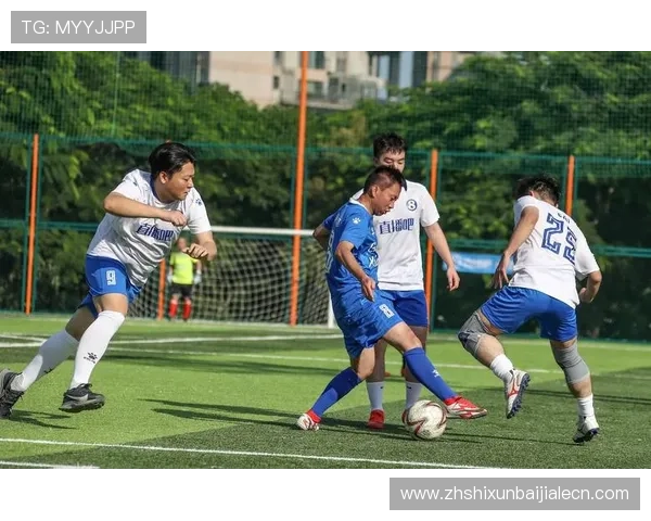 皇冠真人足球平台提供多样化的足球赛事高清直播与实时解说