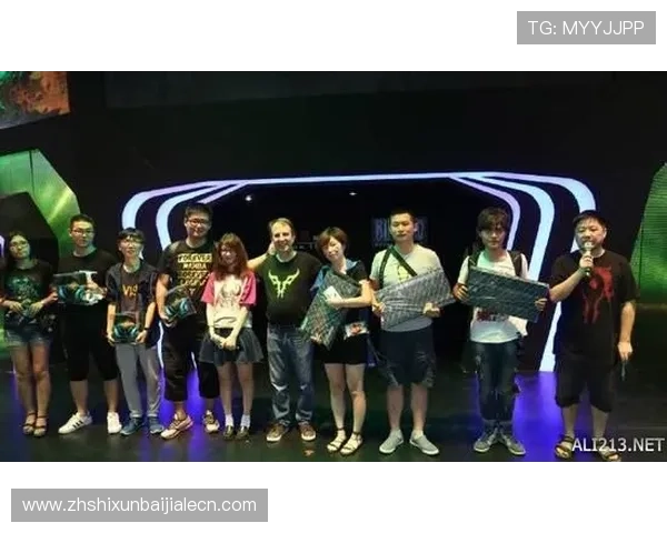 腾龙真人现场互动体验区全攻略让你玩转现场的每一个精彩环节